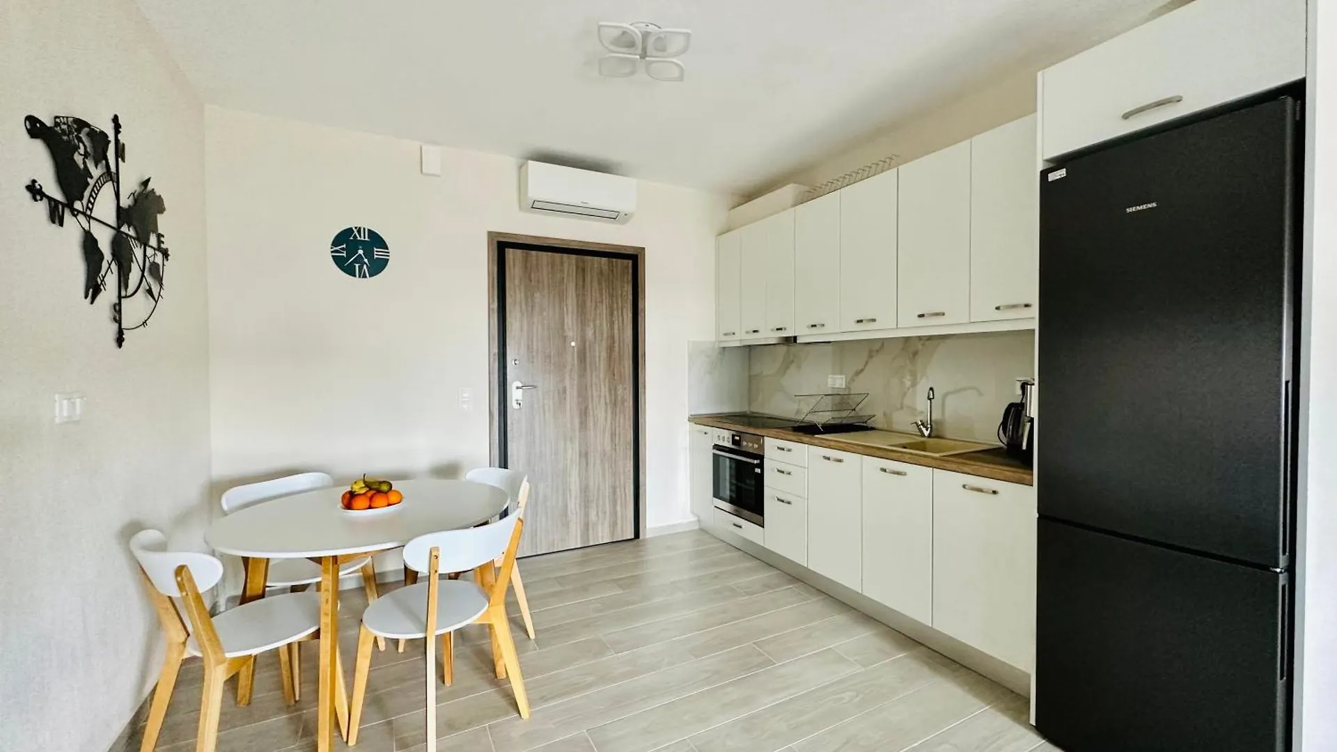 Lora Family Apartment Nikiti